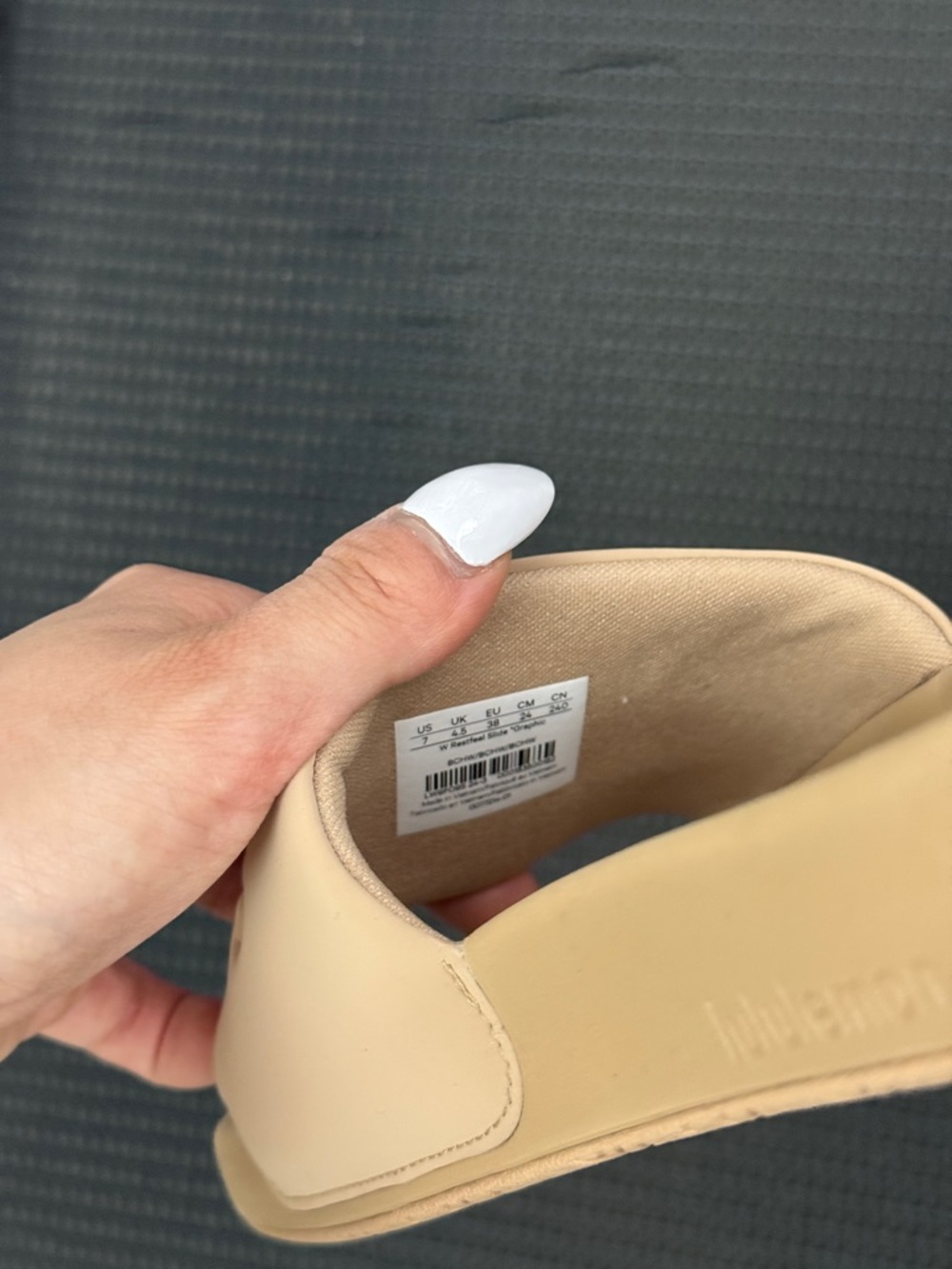 Lululemon Beige/Brown Pool Slide Sandals - Picture 3 of 3